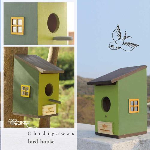 Chidiyawas- Set of 2 Painted Wooden Bird House