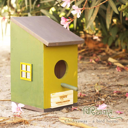 Chidiyawas- Set of 2 Painted Wooden Bird House