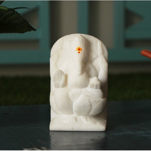 Vighnaharta- Makrana White Stone Craft Shree Ganesha Idol