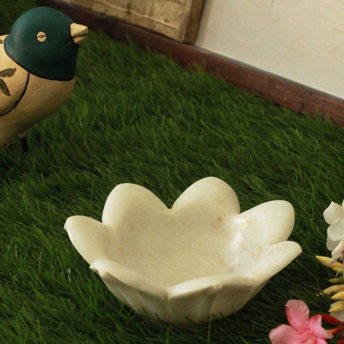 Blooming Flower– White Marble Urli Bowl