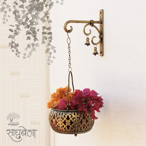 Wall Décor Flower Basket Unit- Small